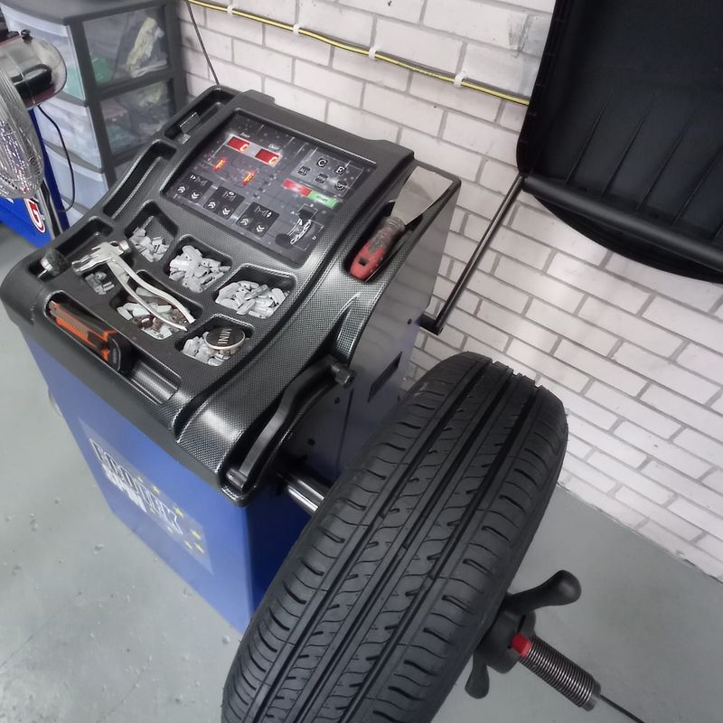 Workshop image mb-tyre-align